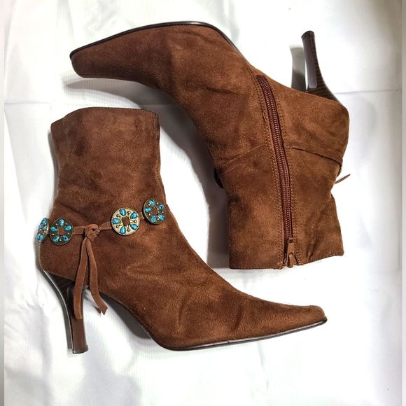Bamboo Brown Suede Ankle Boots with Embellishments 5.5 - Picture 1 of 5